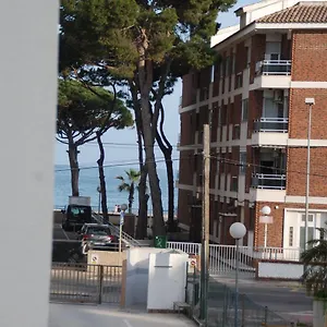 Acogedor En A 100m De La Playa Appartement