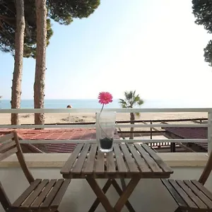 Con Vistas Al Mar En Appartement